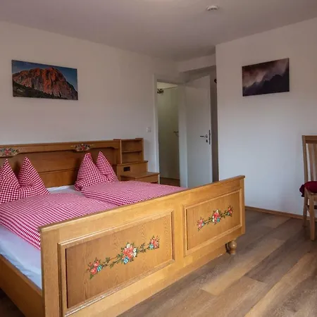 Gaestehaus Bergwald Берхтесгаден