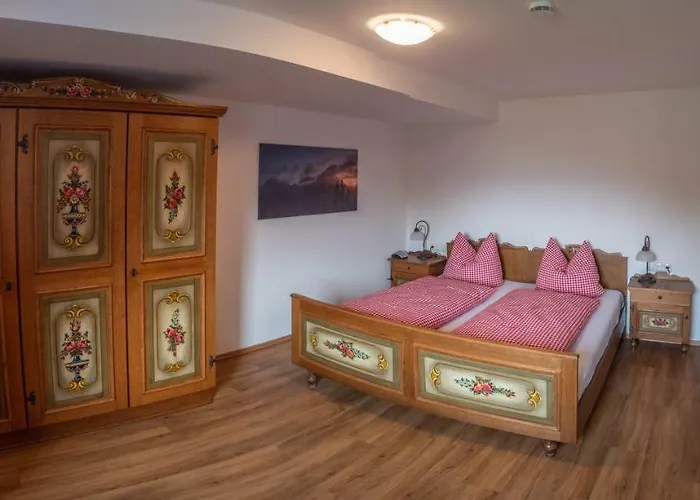 Gasthuis Gaestehaus Bergwald 3*