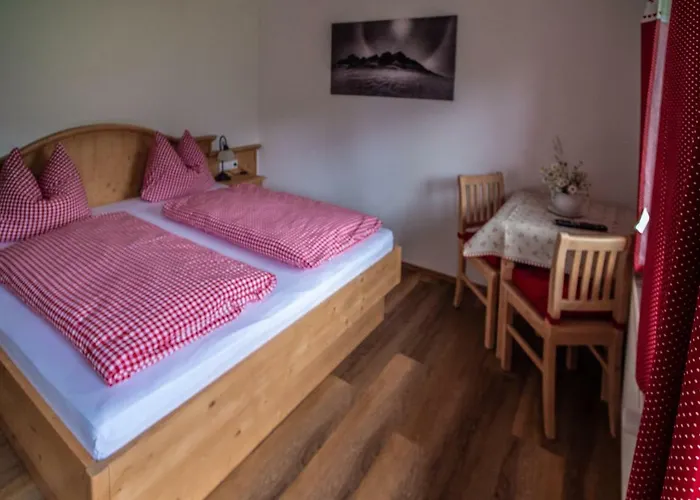 Gaestehaus Bergwald 3*
